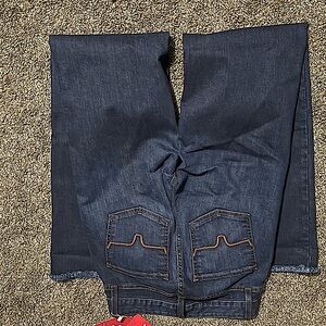 Savannah sevens exclusive dark wash Olivia kimes